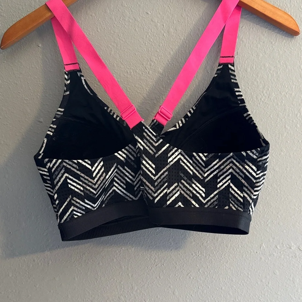 VSX Black and White Patterned Sports Bra with Pink Straps - Picture 2 of 2